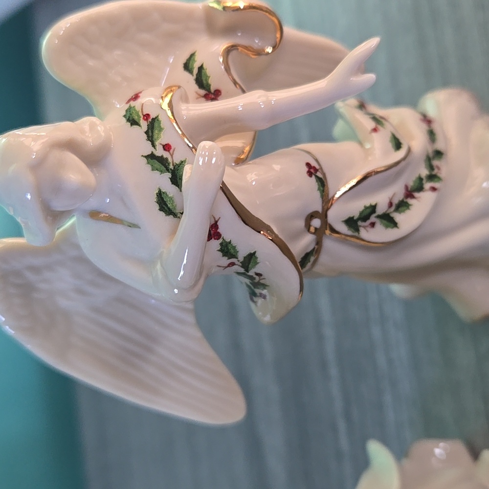 Lenox Mini Nativity Set 7 Piece Xmas Scene Porcelain W 24k Gold Accents W Holly - Picture 15 of 16